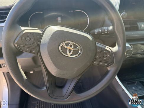 Used 2023 Toyota RAV4 XLE FWD image 24