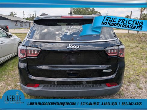 Certified 2019 Jeep Compass Latitude FWD image 5