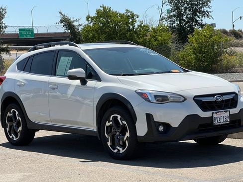Used 2021 Subaru Crosstrek 2.5i Limited w/ Moonroof Package 2 AWD/4WD image 2