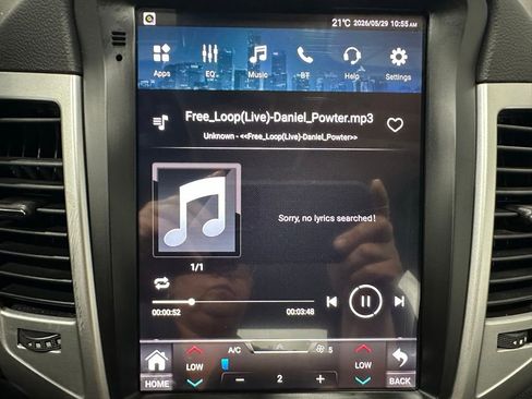 Used 2015 Chevrolet Cruze LT FWD image 26