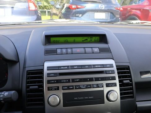 Used 2010 MAZDA MAZDA5 Sport FWD image 19