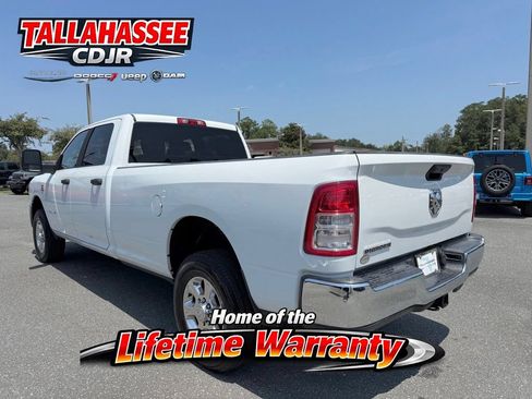 Used 2024 RAM 3500 Big Horn AWD/4WD image 7