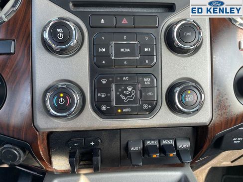 Used 2015 Ford F350 Lariat w/ Lariat Ultimate Package image 13