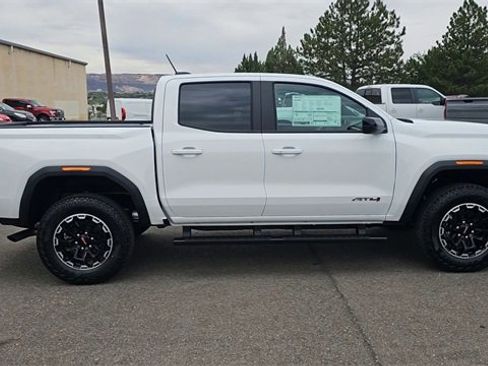 New 2026 GMC Canyon AT4 image 9