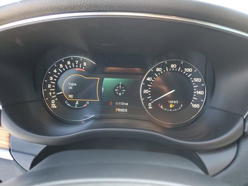 Used 2015 Lincoln MKC FWD w/ Equipment Group 101A Select image 22
