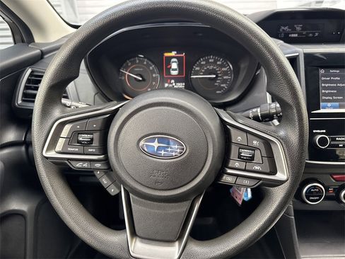 Used 2020 Subaru Crosstrek 2.0i image 16