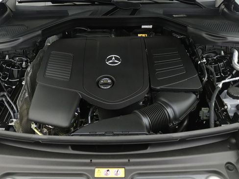 New 2027 Mercedes-Benz GLC 300 image 10