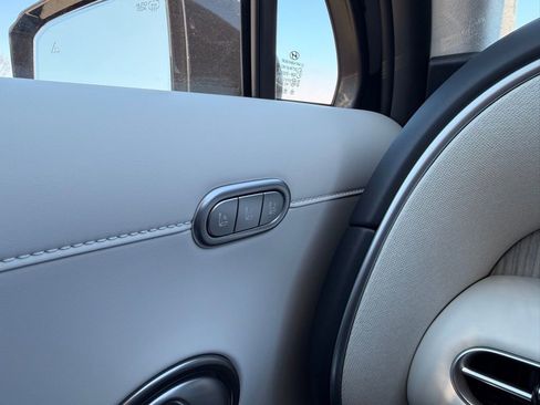 Used 2026 Hyundai Palisade Calligraphy image 24