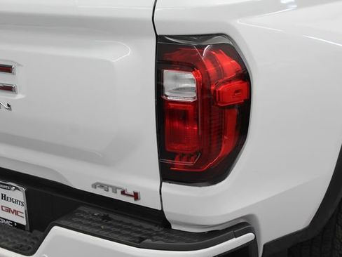 New 2025 GMC Canyon AT4 AWD/4WD image 11