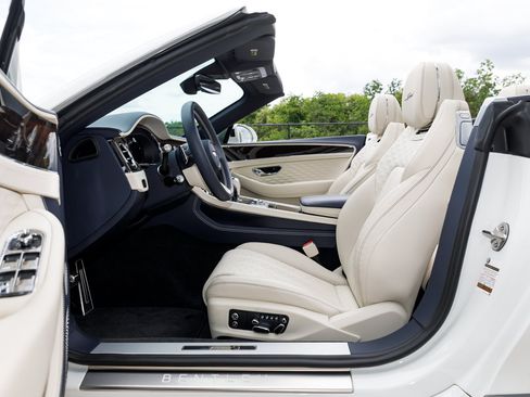 Certified 2025 Bentley Continental GT Speed AWD/4WD image 63