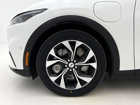 Used 2023 Ford Mustang Mach-E Premium image 29