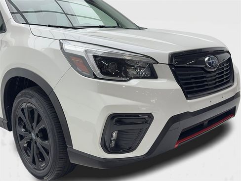 Used 2021 Subaru Forester Sport image 3