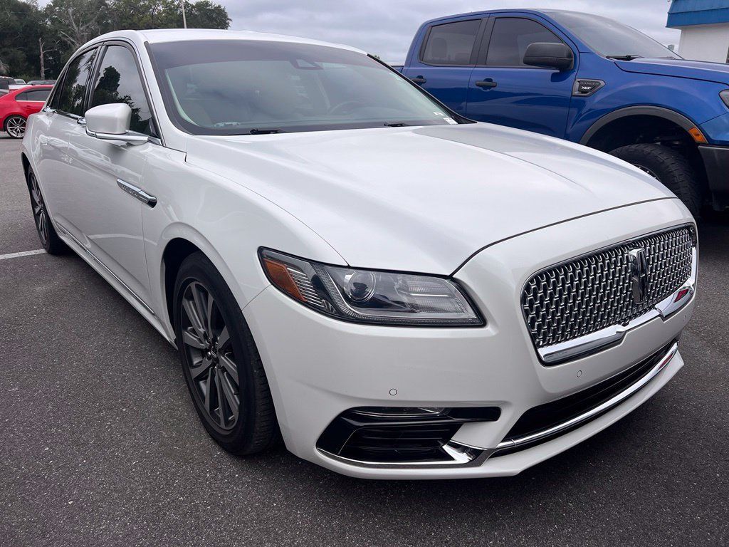 Used 2020 Lincoln Continental AWD image 1