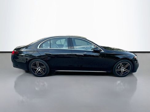 Certified 2025 Mercedes-Benz E 350 4MATIC Sedan image 4