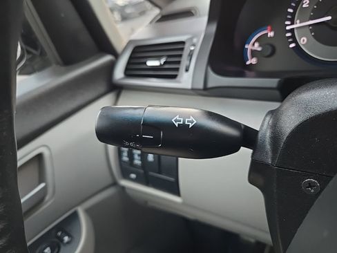 Used 2012 Honda Odyssey EX-L image 19