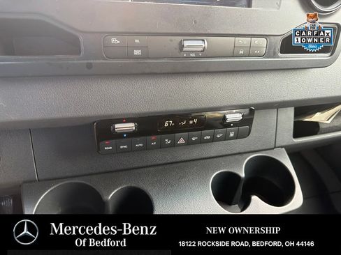 Used 2024 Mercedes-Benz Sprinter 2500 image 16