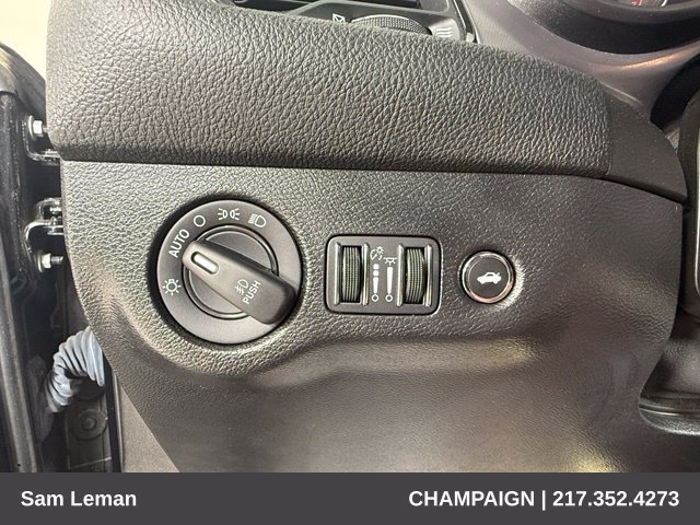 Used 2023 Dodge Challenger R/T Scat Pack RWD image 16