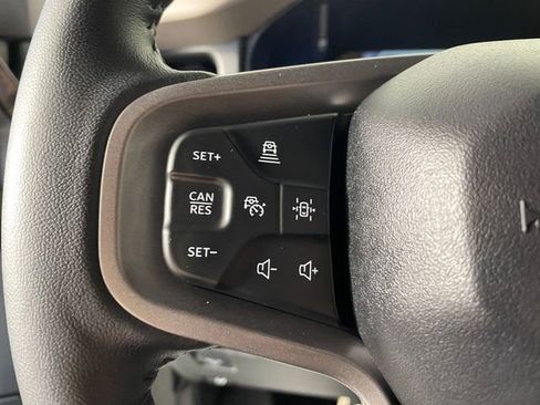 Used 2024 Ford Bronco Wildtrak AWD/4WD image 12