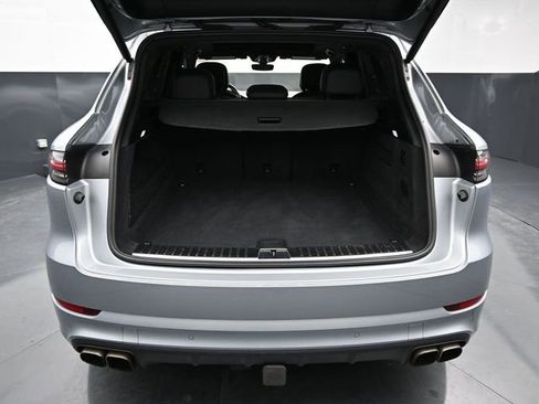 Used 2020 Porsche Cayenne Turbo AWD/4WD image 11