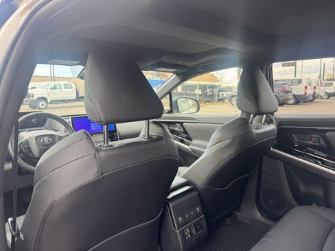 Used 2024 Toyota bZ4X Limited w/ Weather Package image 14