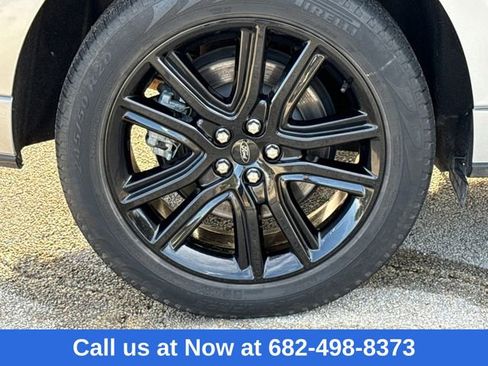 Certified 2022 Ford Edge ST-Line image 9