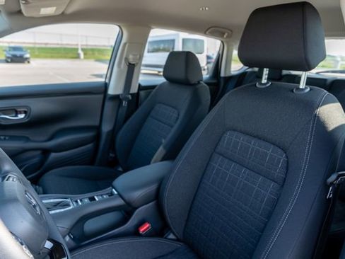 Used 2024 Honda HR-V LX image 14