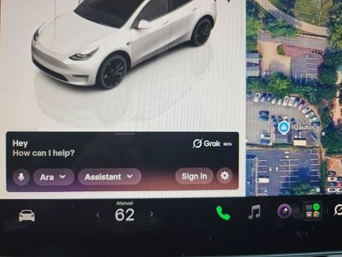 Used 2023 Tesla Model Y Performance AWD/4WD image 46