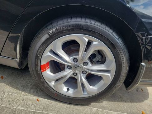 Used 2025 Honda Accord LX image 6