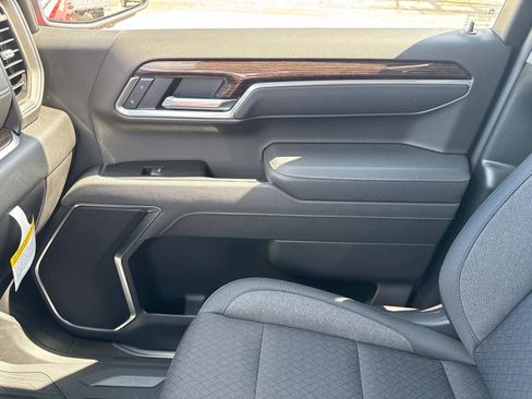 New 2026 GMC Sierra 1500 SLE image 26