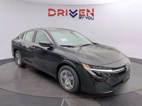 New 2026 Nissan Sentra S w/ Floor Mat Package image 9