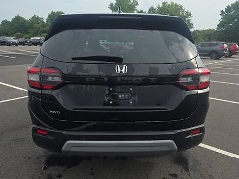 Used 2023 Honda Pilot EX-L image 5