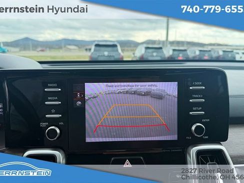 Used 2023 Kia Sorento X-Line EX image 17