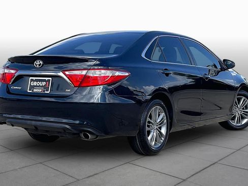 Used 2017 Toyota Camry LE FWD image 11
