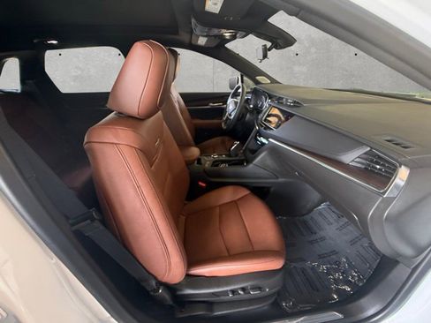 Certified 2024 Cadillac XT5 Premium Luxury w/ Technology Package FWD image 25