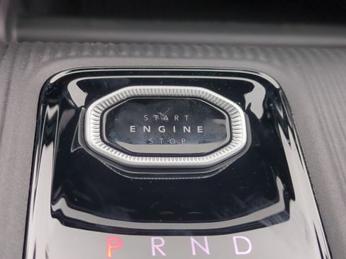 New 2026 Jeep Cherokee Laredo image 30