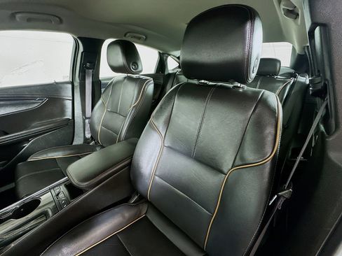 Used 2017 Chevrolet Impala Premier FWD image 20