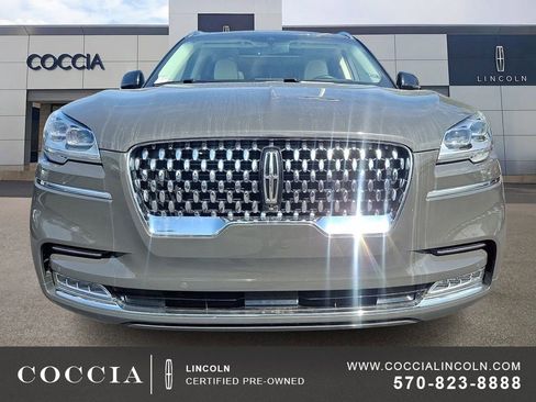 Certified 2023 Lincoln Aviator Black Label w/ Dynamic Handling Package image 2