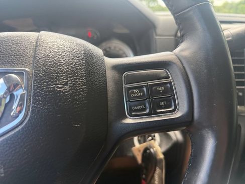 Used 2018 RAM 2500 Big Horn w/ Sport Appearance Group AWD/4WD image 23