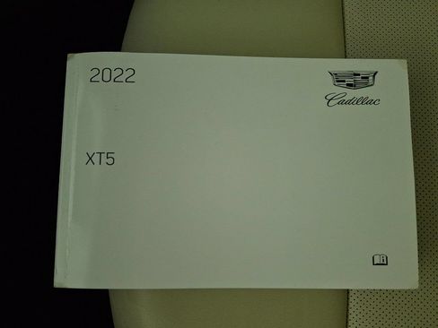 Used 2022 Cadillac XT5 Sportv w/ Technology Package AWD/4WD image 27