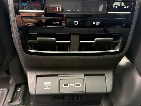 Certified 2023 Acura MDX SH-AWD w/ Technology Package image 14