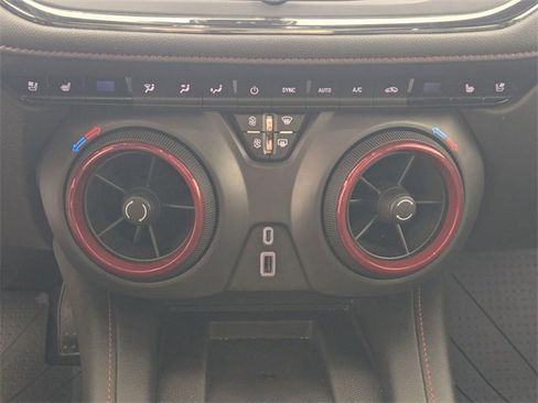 Used 2020 Chevrolet Blazer RS image 24