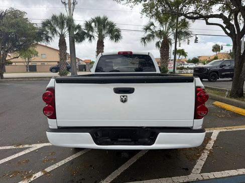 Used 2008 Dodge Ram 1500 Truck ST w/ Popular Equipment Group RWD image 4