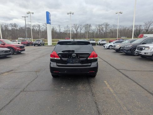 Used 2011 Toyota Venza AWD image 4