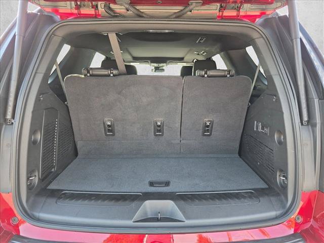 Used 2024 Chevrolet Tahoe LT w/ LT Signature Package RWD image 6