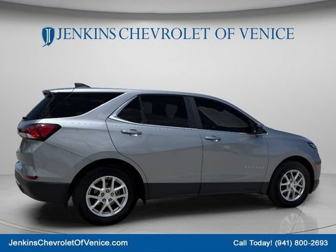 Used 2023 Chevrolet Equinox LT FWD image 4