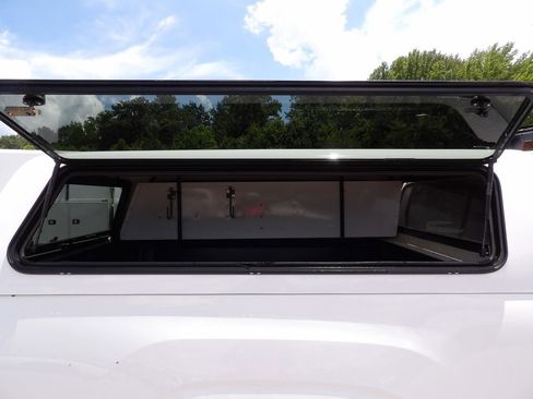 Used 2020 Toyota Tacoma SR image 48