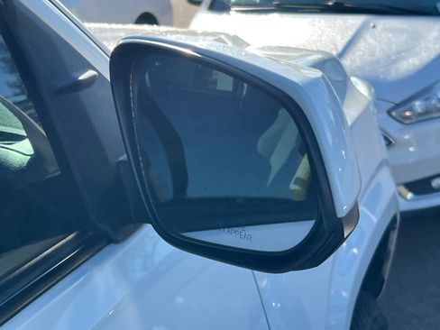 Used 2021 Toyota Tacoma SR w/ SR Convenience Package RWD image 16