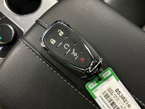 Used 2023 Chevrolet Blazer LT image 22