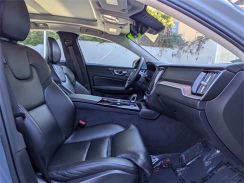 Certified 2023 Volvo S60 T8 Ultimate image 30