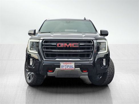 Used 2021 GMC Yukon AT4 image 2